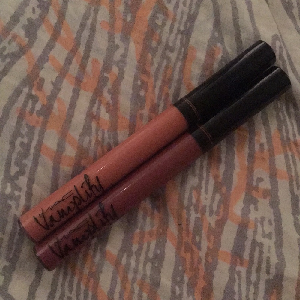 mac vamplify glosses (bundle of 2)
